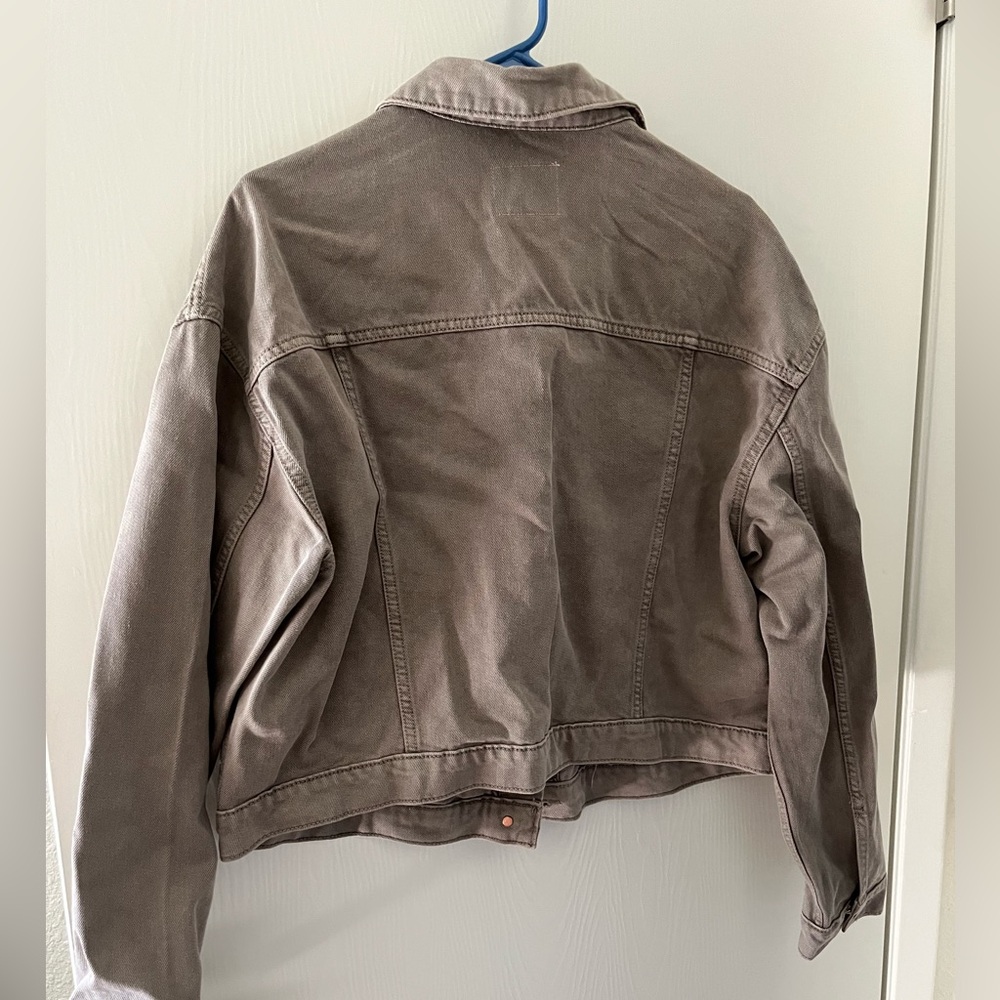 Old Navy Women's Jean Jacket - Picture 3 of 3